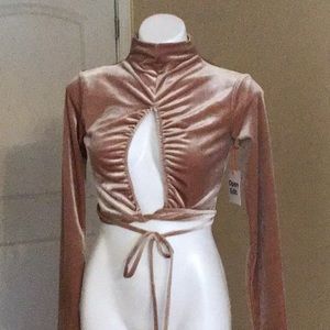 Open Edit keyhole long sleeves mock neck  velour cropped top